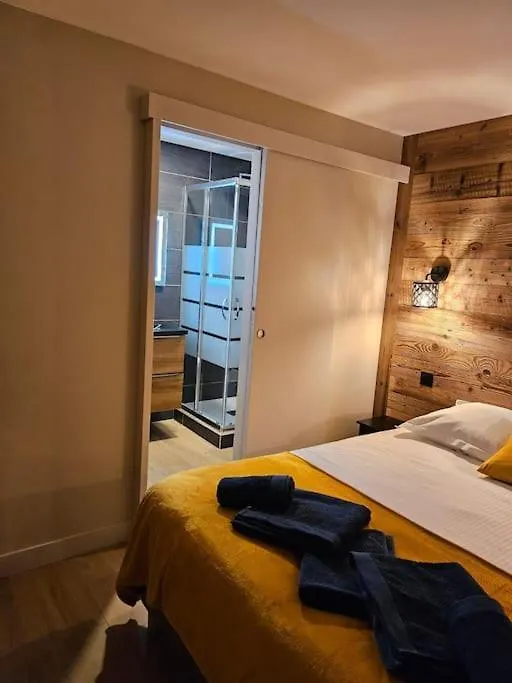 L'Ecrin Appartement 4 Chambres 4 Salles D Eau レ・デュー・アルプ フランス